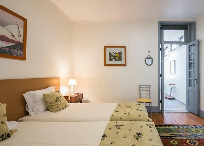 A Francos Painting Artist 2 * Porto