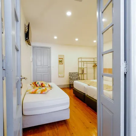 A Francos Painting Artist 2 Porto