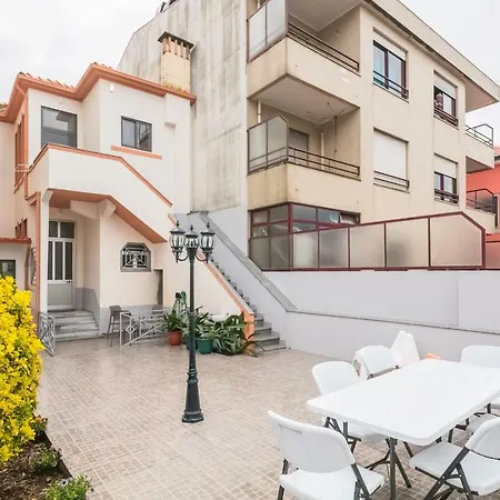 A Francos Painting Artist 2 Apartment *